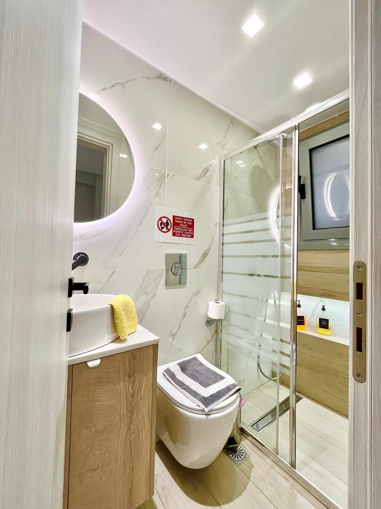 Blueline Apartment 2 Λουτράκι Εξωτερικό φωτογραφία