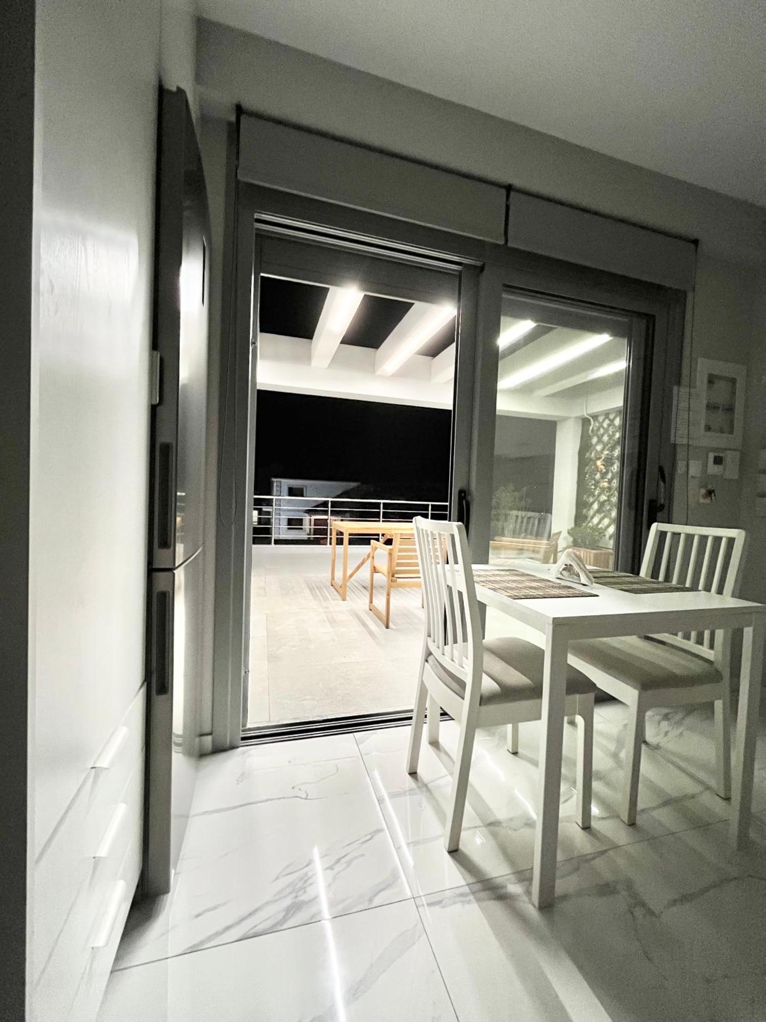 Blueline Apartment 2 Λουτράκι Εξωτερικό φωτογραφία