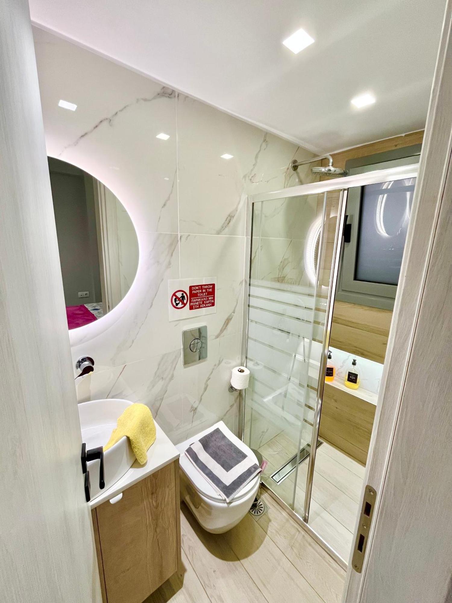Blueline Apartment 2 Λουτράκι Εξωτερικό φωτογραφία
